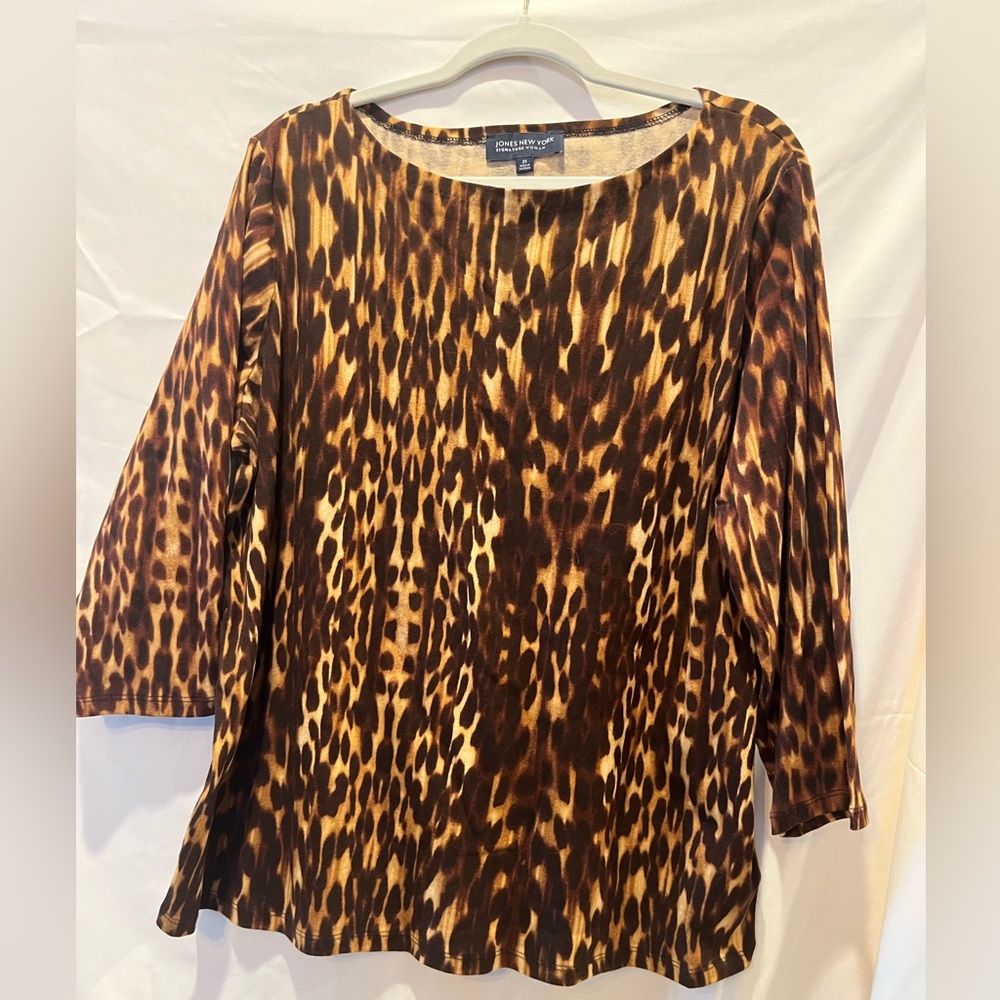 EUC Jones New York Woman top, size 2X